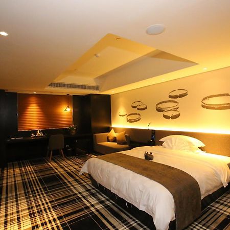 Likto Hotel-Free Shuttle Bus To Canton Fair Екстериор снимка